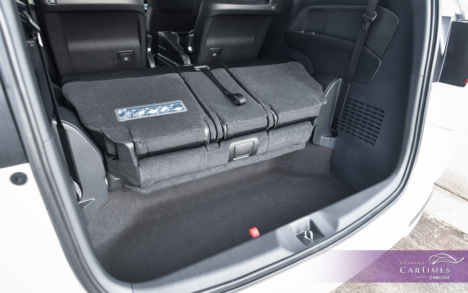 Honda Odyssey 2.0 e:HEV Absolute photo 12